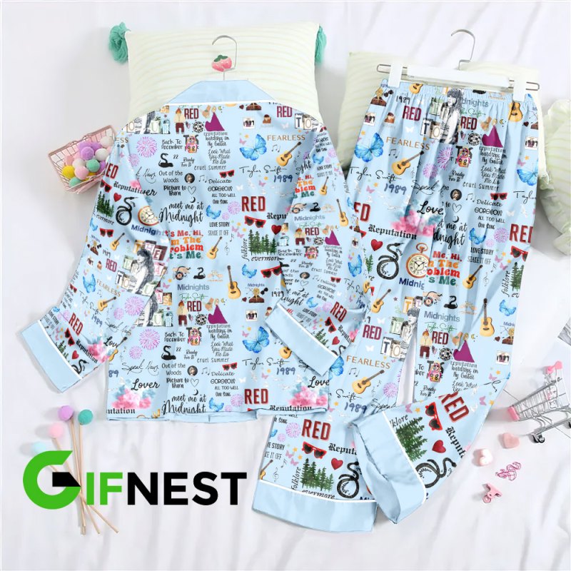 Taylor Swift Button Down Pajamas Set VANDH252 Hanh Blue 3 Taylor Swift Premium Button Down Pajamas Set IFDDBDP0004 Idea Fanatic