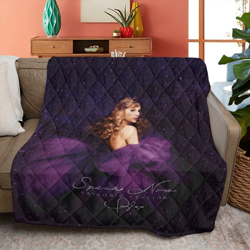 Taylor Swift Quilt Blanket HOATTT3980 Taylor Swift Premium Printed Quilt Blanket IFDDQLT0012 Idea Fanatic